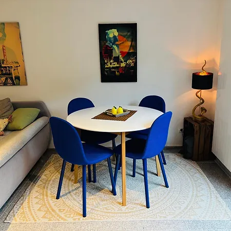 Apartment Eifelbergversteck Grosse Und Moderne Einliegerwohnung In