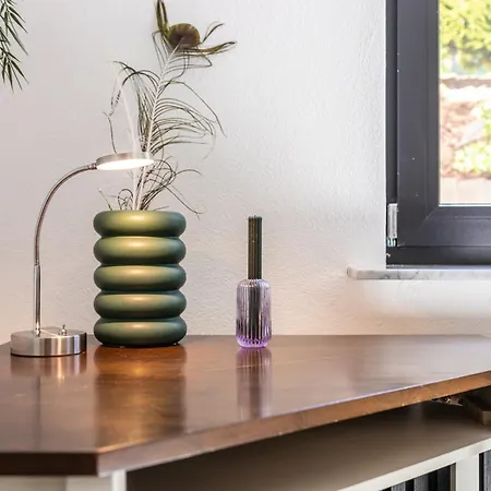 Eifelbergversteck Grosse Und Moderne Einliegerwohnung In Апартаменты *